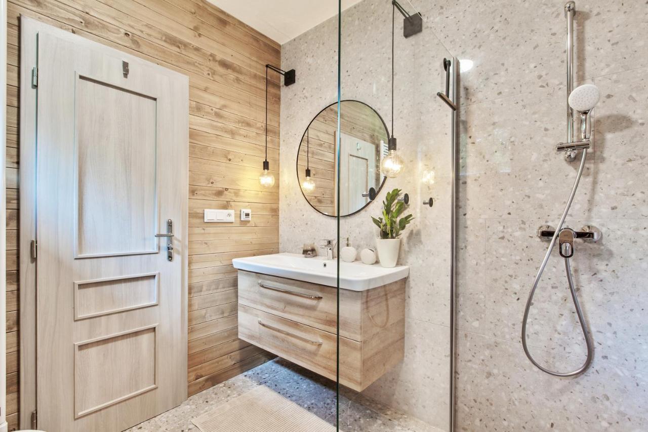Zazi Apartmany Mýto pod Ďumbierom Exterior foto